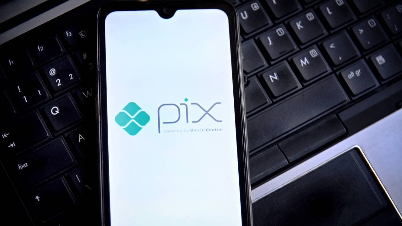 Cuidado no Carnaval: como ajustar os limites do PIX nos aplicativos de banco
